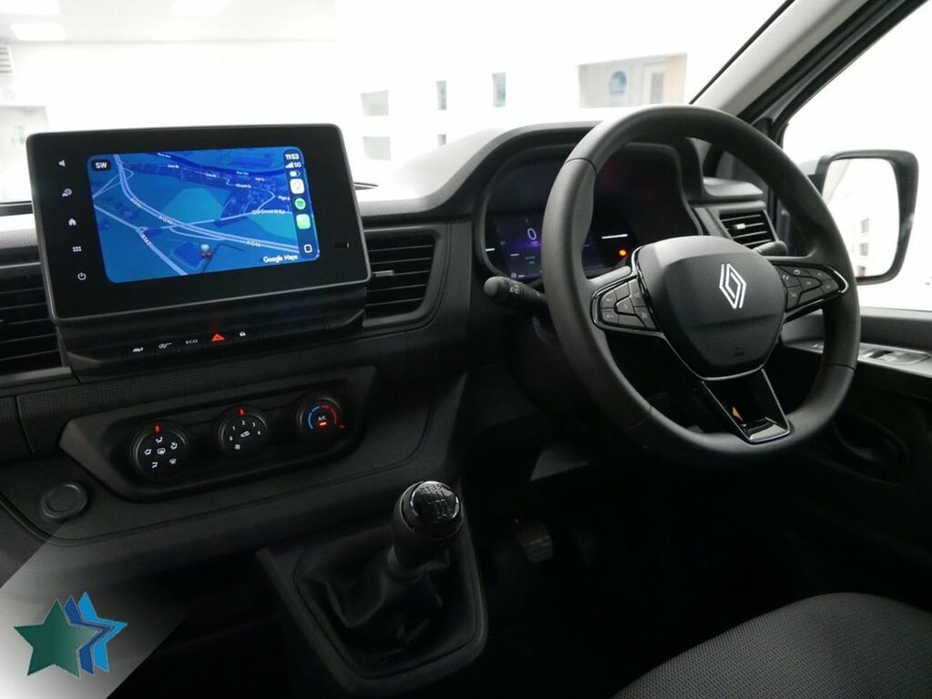 Renault Trafic Mpv RTLAGW2 White #2