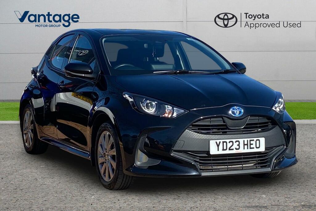 Toyota Yaris 1.5 Vvt-h Icon Hatchback Hybrid E-cvt E Black