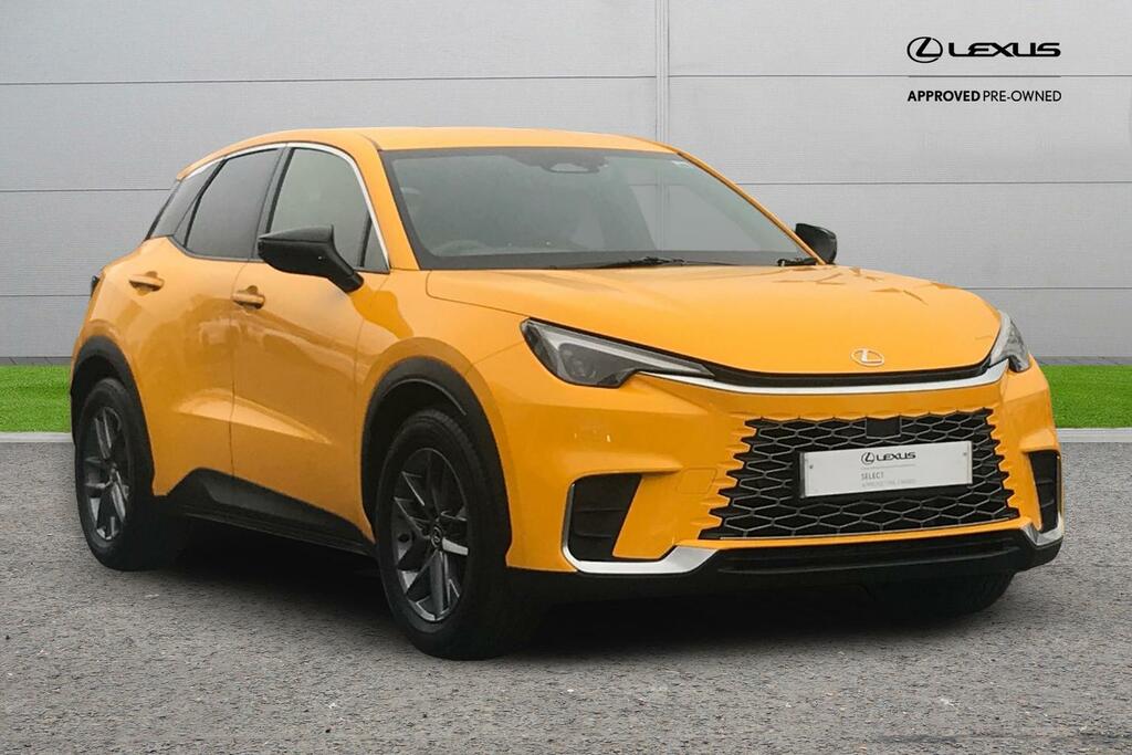 Lexus LBX 1.5 Vvt-ie Premium E-cvt Euro 6 Ss Yellow