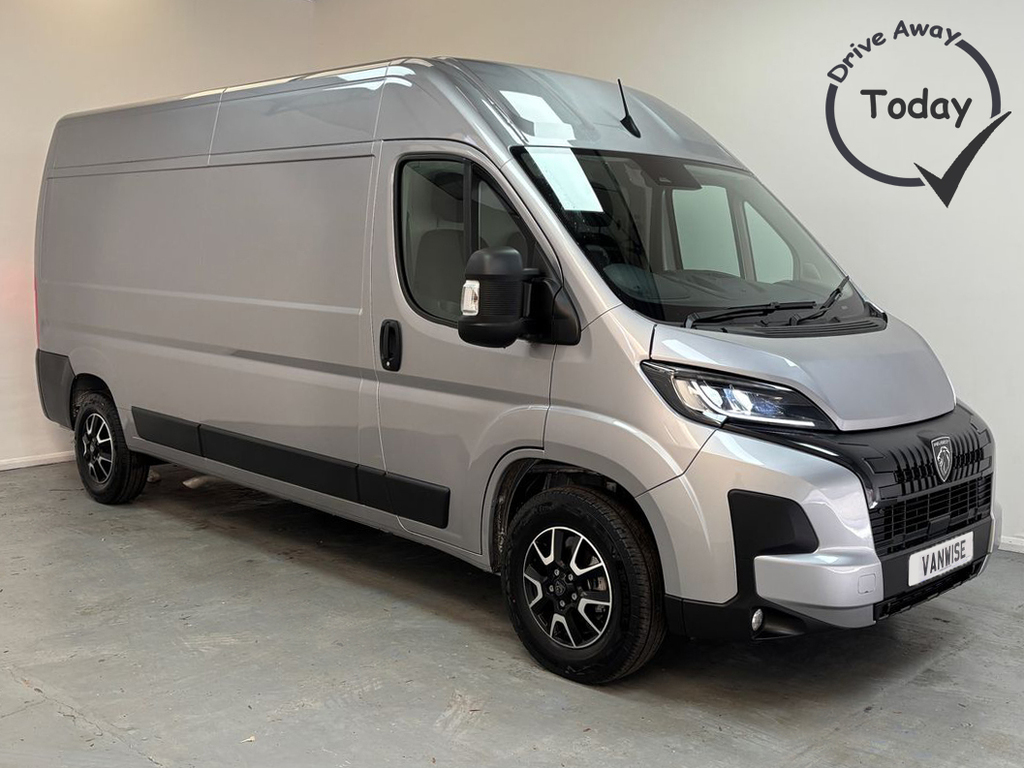 Peugeot Boxer 335 Professional L3 H2 Lwb 2.2 Bluehdi 140Ps Silver