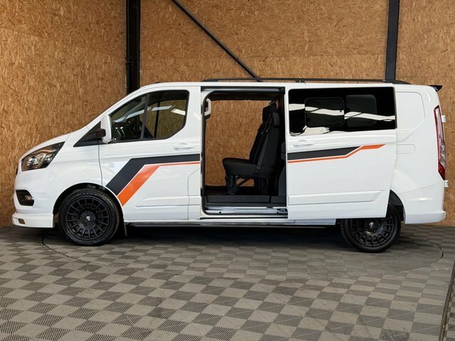 Ford Transit Custom 2.0 320 Ecoblue Limited Crew Van Double Cab Di HT22KOJ White #2