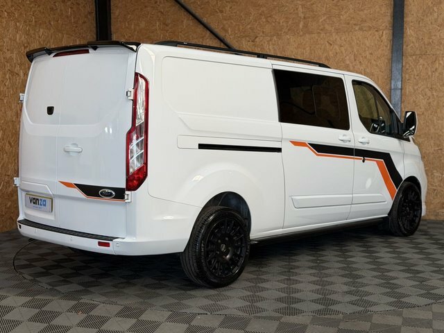 Ford Transit Custom 2.0 320 Ecoblue Limited Crew Van Double Cab Di HT22KOJ White #3