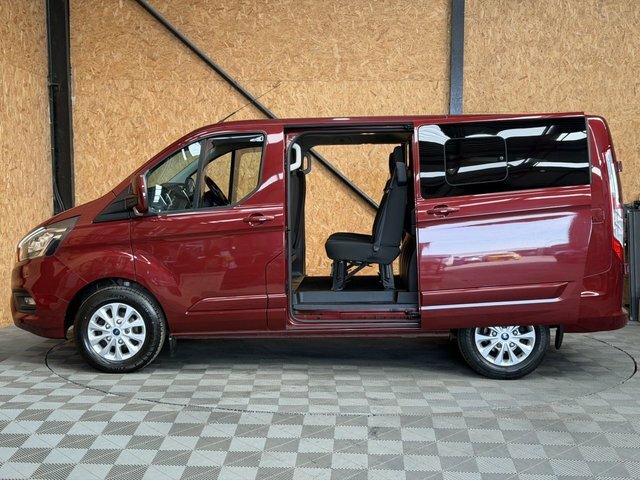 Ford Transit Custom 2.0 300 Ecoblue Limited Crew Van Double Cab Di HD21FLB Red #6