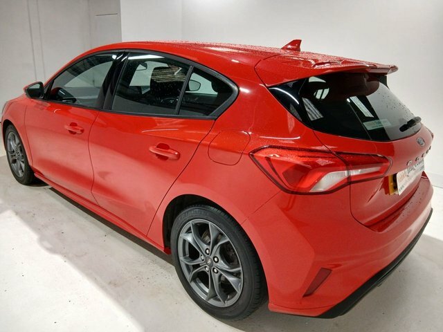 Ford Focus 1.5 Ecoblue St-line Hatchback Eu SB68NRN Red #4