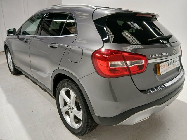 Mercedes-Benz GLA Class 2.1 Gla200d Sport Suv Euro 6 S Grey #4