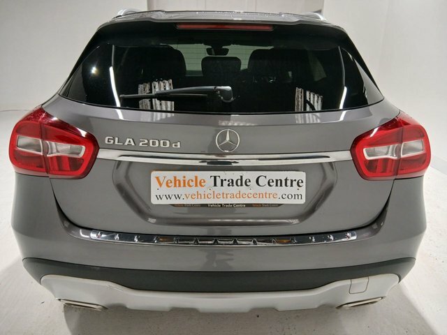 Mercedes-Benz GLA Class 2.1 Gla200d Sport Suv Euro 6 S Grey #5