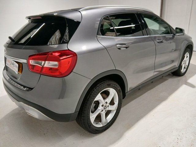 Mercedes-Benz GLA Class 2.1 Gla200d Sport Suv Euro 6 S Grey #6