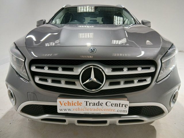 Mercedes-Benz GLA Class 2.1 Gla200d Sport Suv Euro 6 S Grey #2