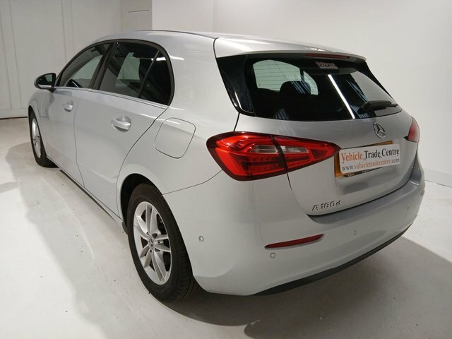 Mercedes-Benz A Class 1.5 A180d Se Executive Hatchback 7G-d KT68ZGK Silver #4