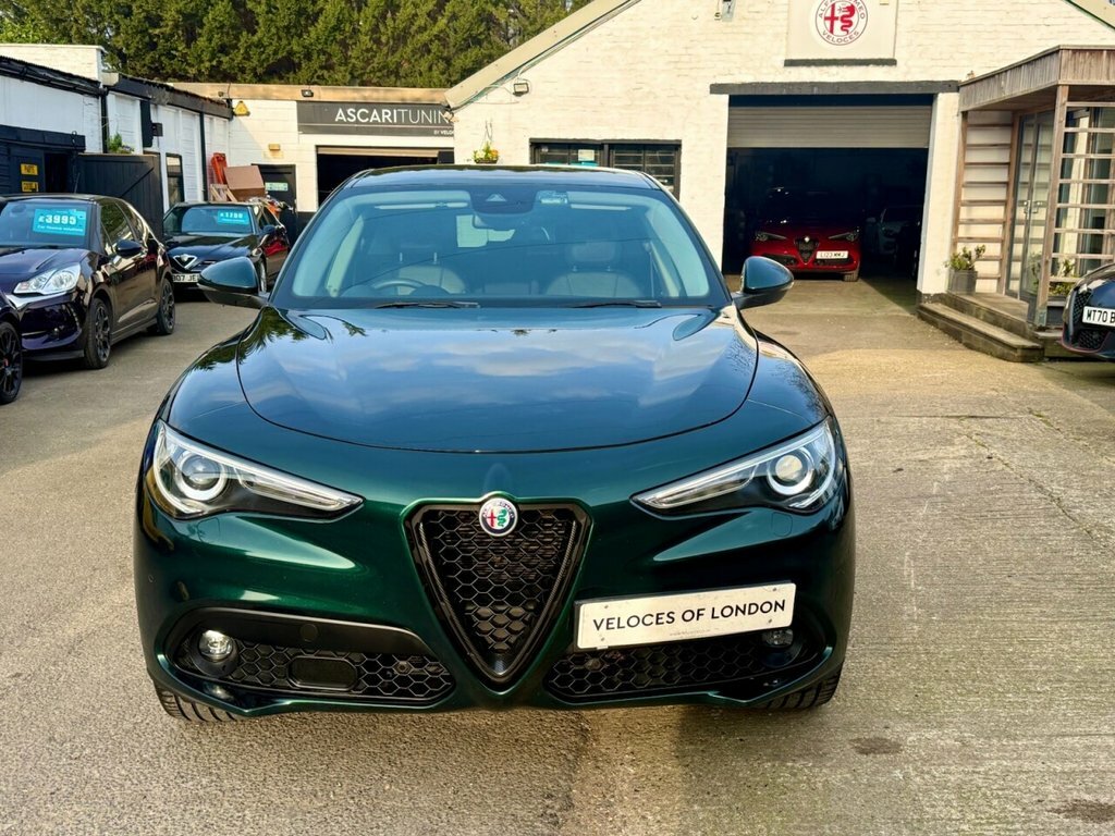 Alfa Romeo Stelvio 2.2L Speciale Green #2