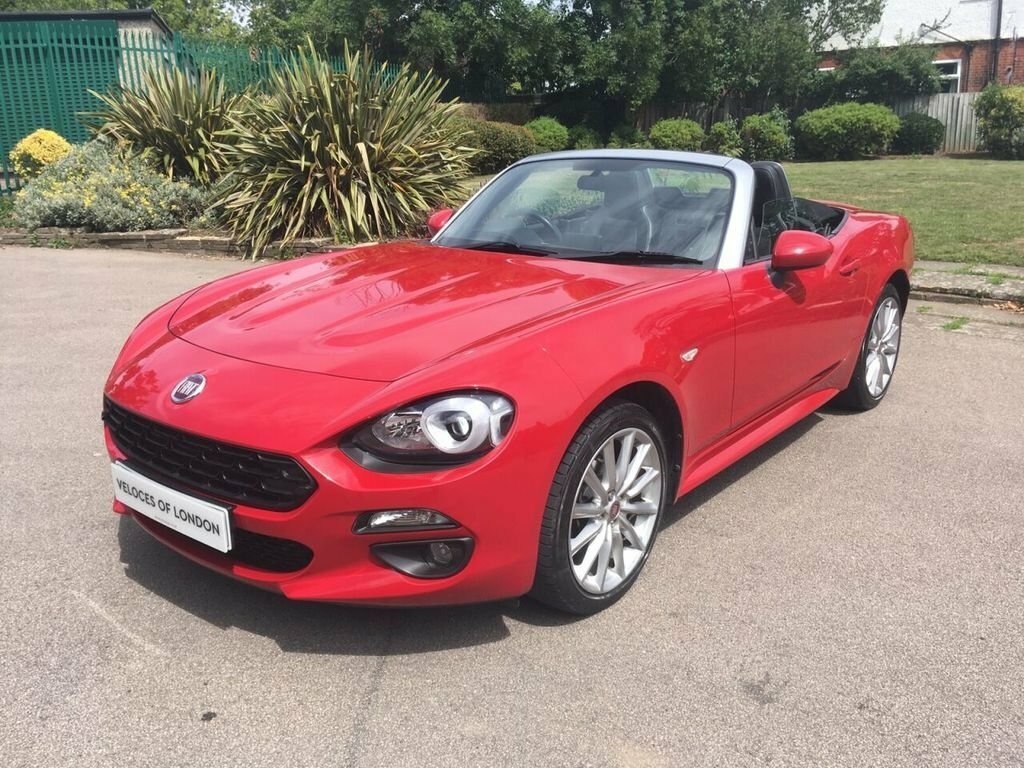 Fiat 124 Spider Convertible Red #4