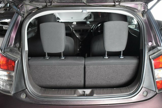 Toyota IQ Automatic WU59PUV Purple #3