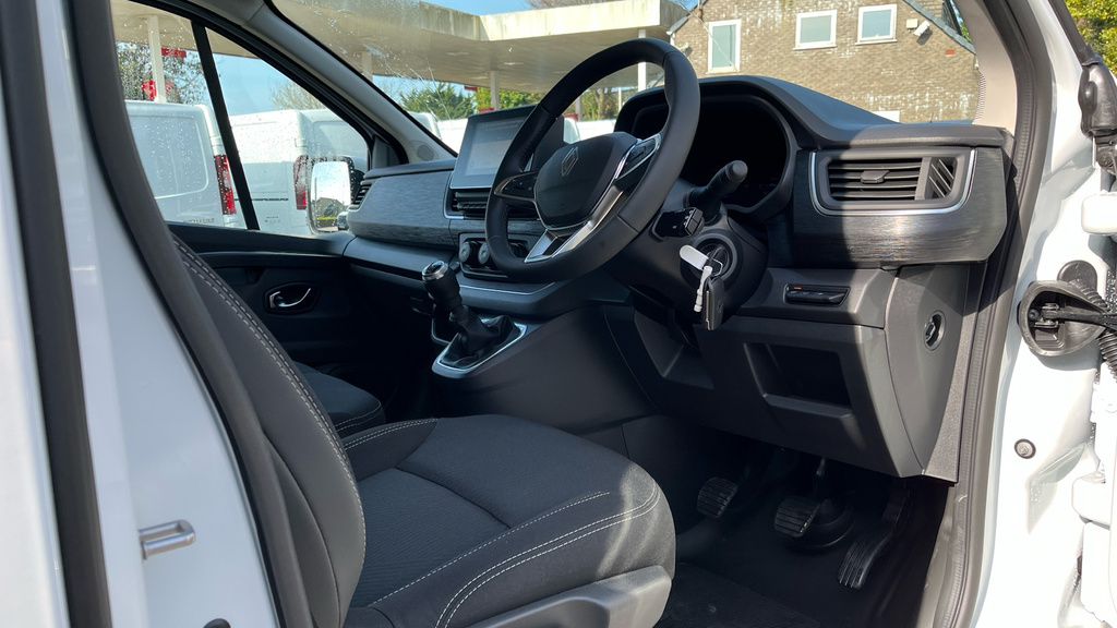 Renault Trafic Extra White #6