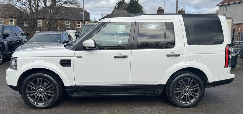 Land Rover Discovery 3 .0 Sd V6 Graphite White #2