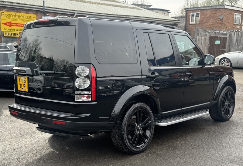 Land Rover Discovery 3 .0 Sd V6 Hse Black #5