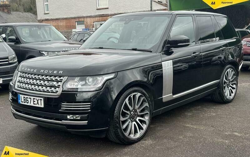 Land Rover Range Rover 4.4 Sd V8 Vogue Black