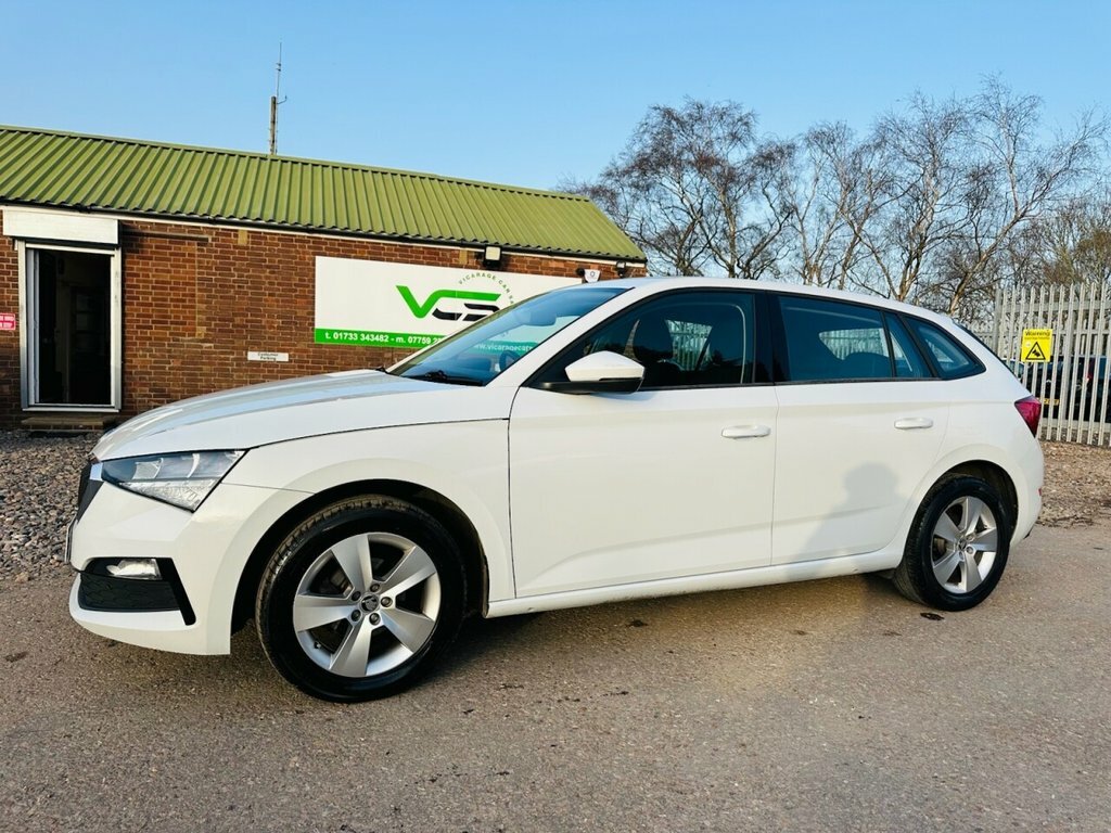 Skoda Scala 1L Se MJ69AOV White #6