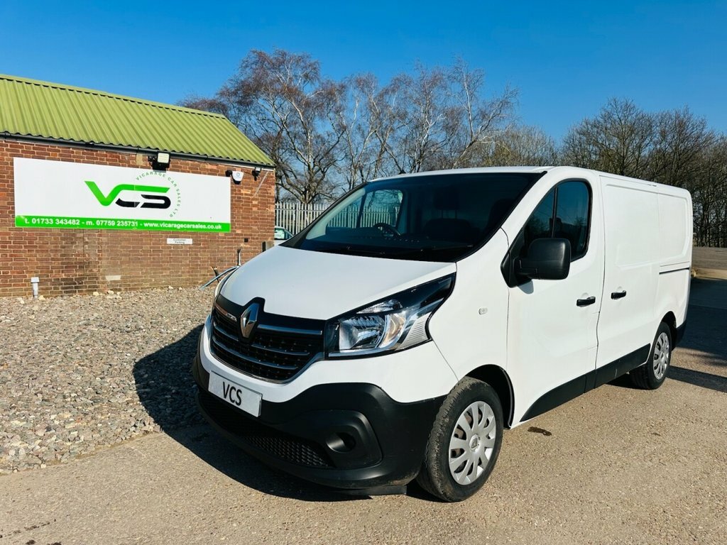 Renault Trafic 2L Business White