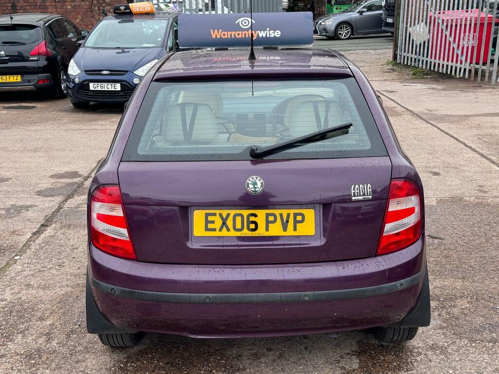 Skoda Fabia Elegance 16V 75 A Purple #6