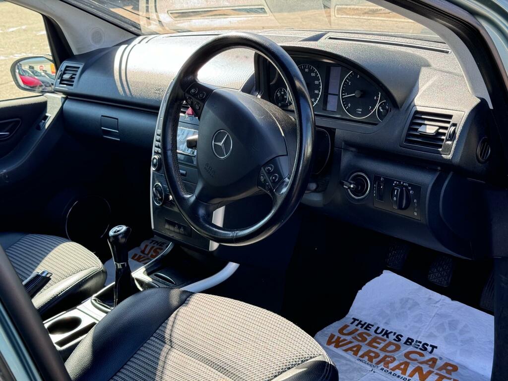 Mercedes-Benz A Class A150 Avantgarde Se Blue #3