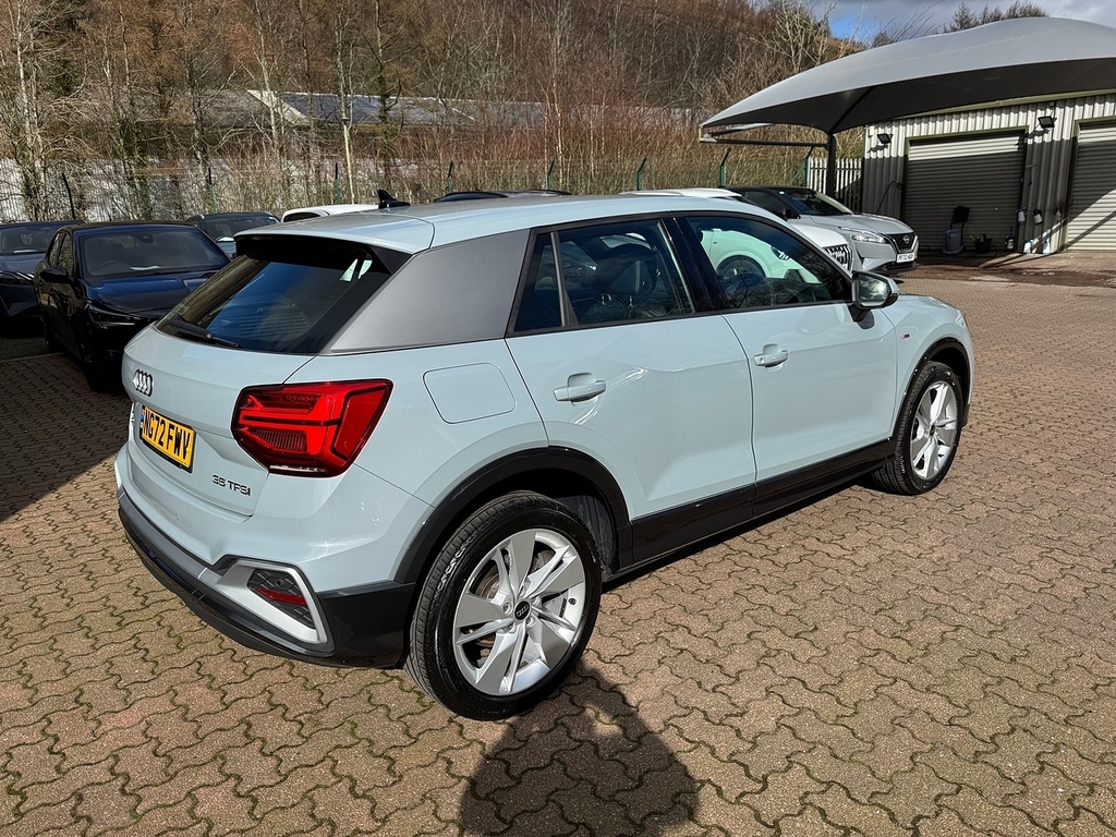 Audi Q2 Tfsi Cod S Line NG72FWV Grey #5