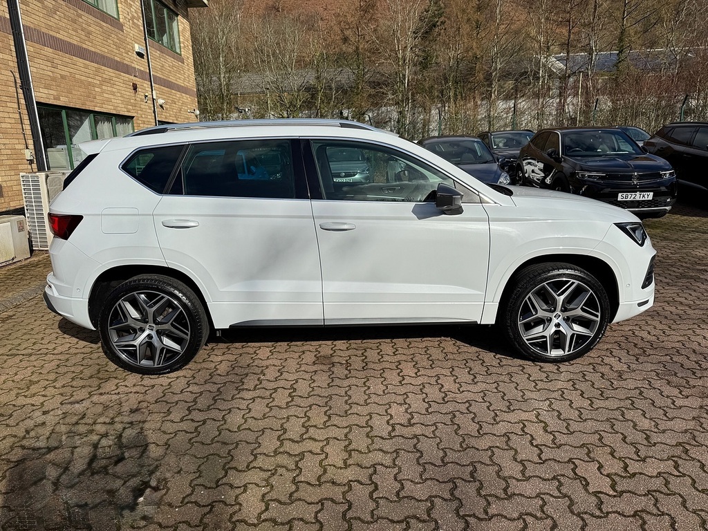 Seat Ateca Tsi Evo Fr Sport FD72LZO White #4