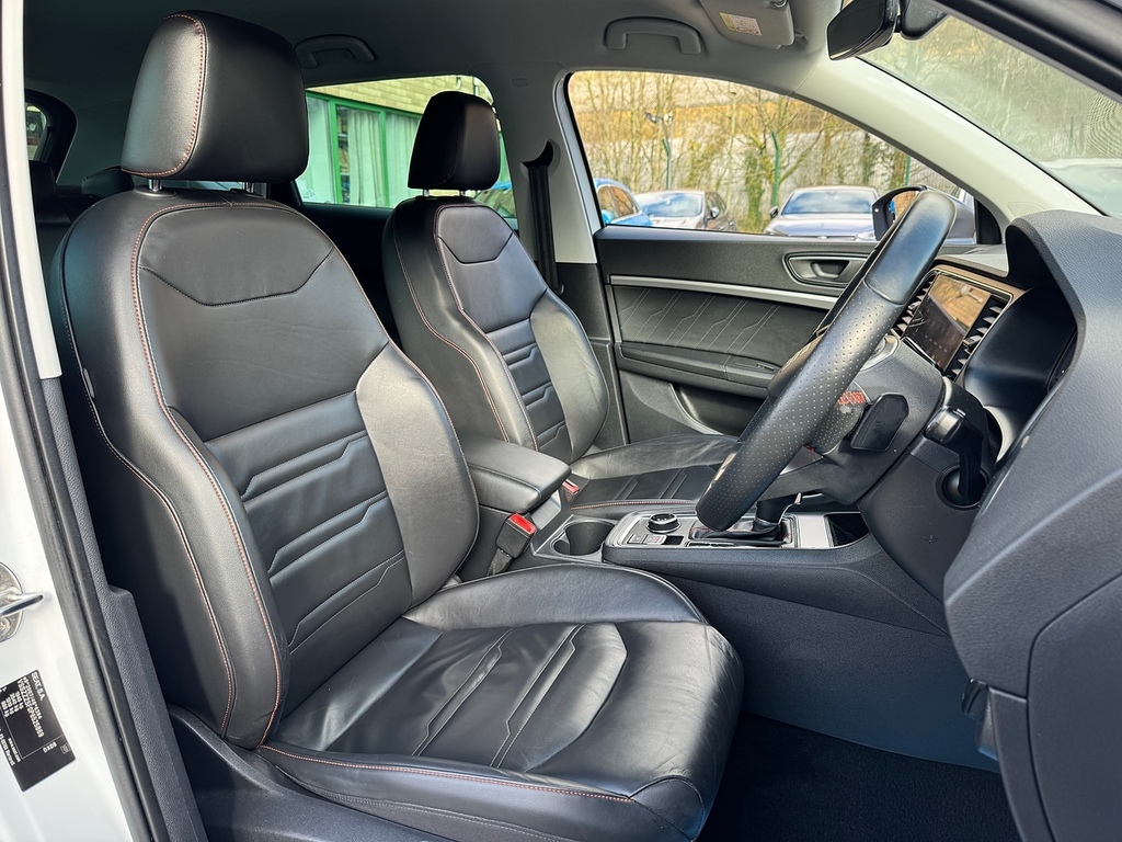 Seat Ateca Tsi Evo Fr Sport FD72LZO White #2
