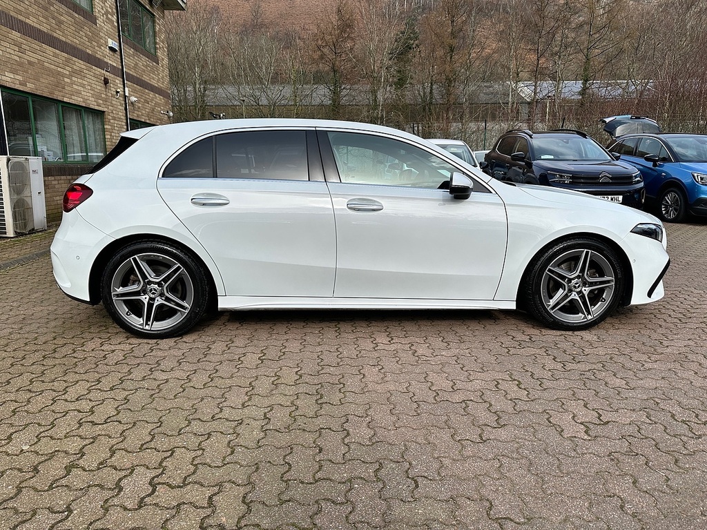 Mercedes-Benz A Class A200h Mhev Amg Line OW73XRT White #4