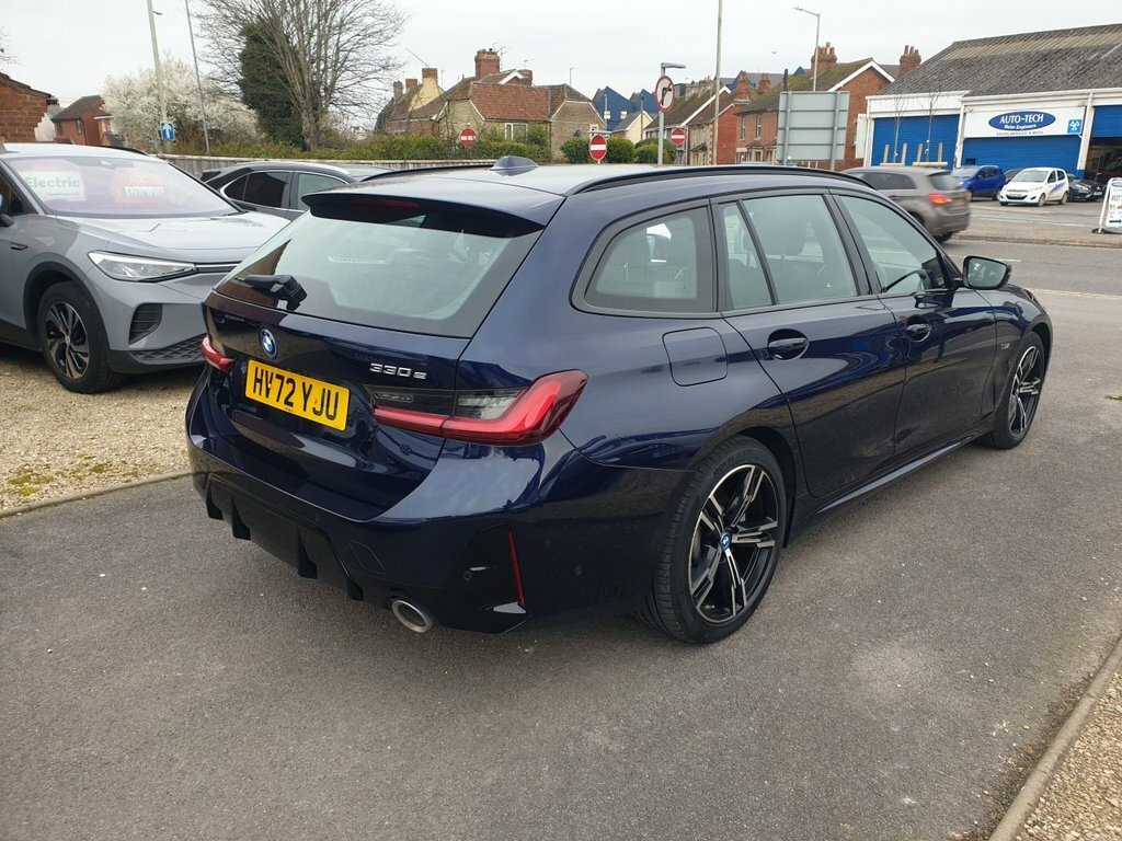 BMW 3 Series 2L M Sport HV72YJU Blue #5