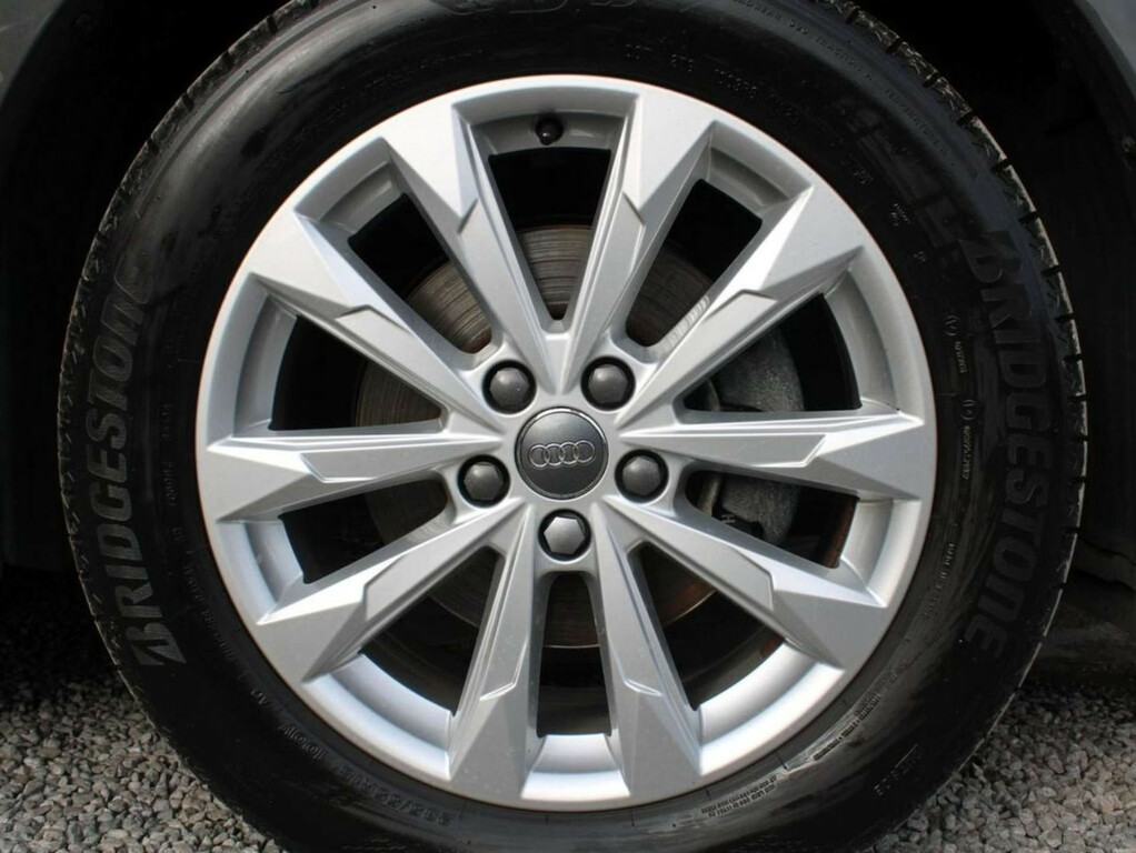 Audi Q3 1.5 Q3 Sport 35 Tfsi Suv PX69VZB Grey #5