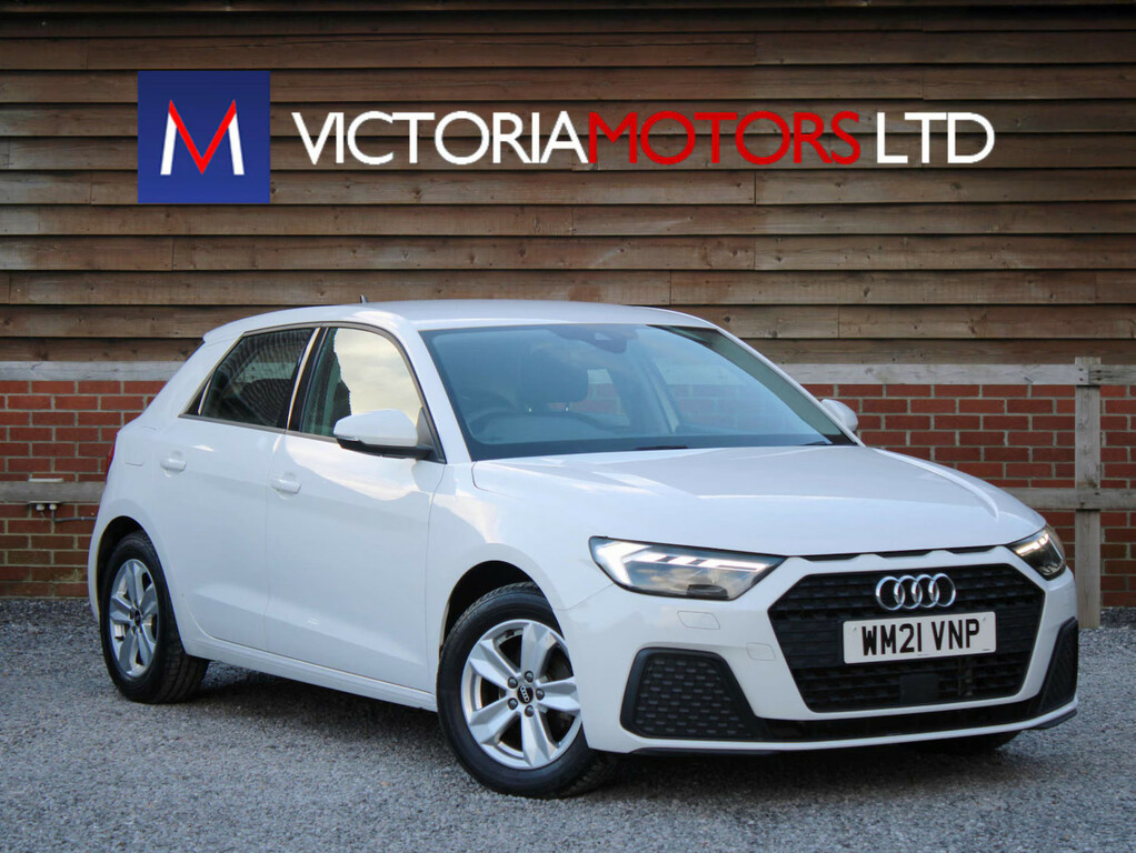 Audi A1 1.0 Tfsi 25 Technik Hatchback White
