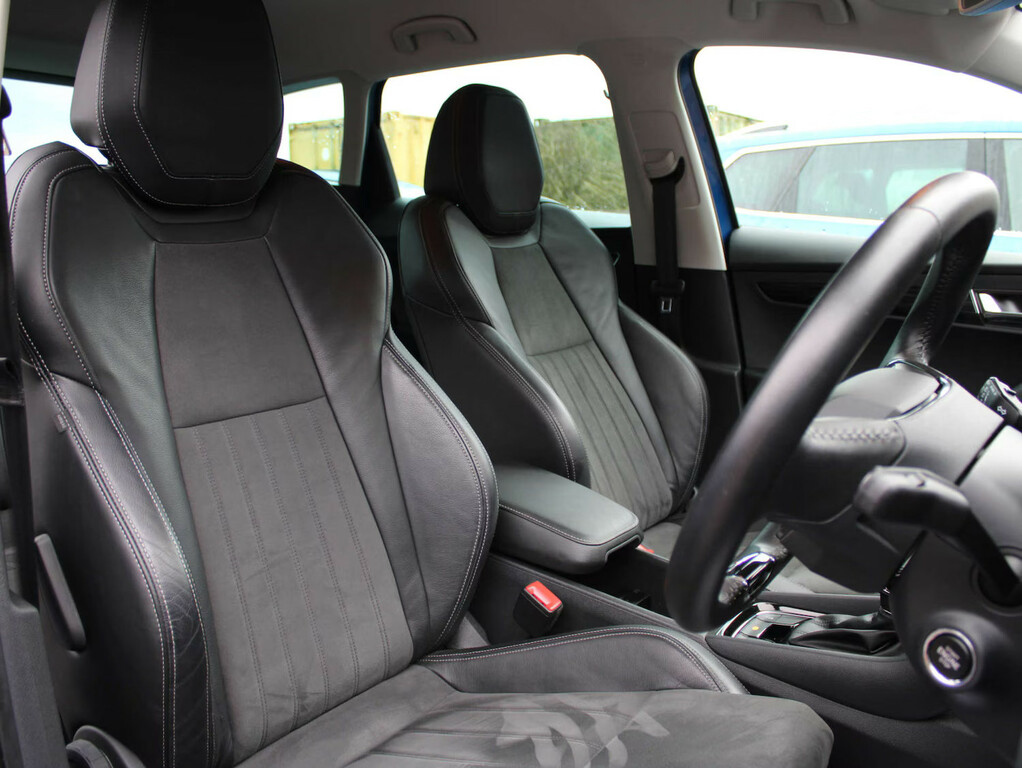 Skoda Karoq 1.5 Tsi Se L Suv Blue #6