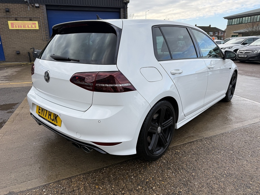Volkswagen Golf R 2.0Tsi 4 Motion Dsg U12035 Ulez EY17HJK White #2