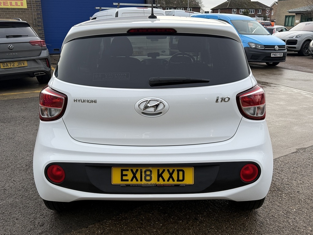 Hyundai I10 1.2 Premium U11892 Ulez EX18KXD White #3