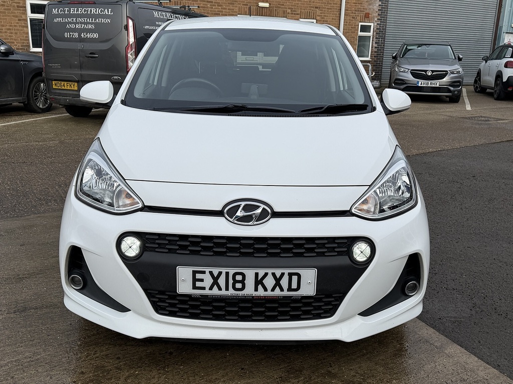 Hyundai I10 1.2 Premium U11892 Ulez EX18KXD White #6