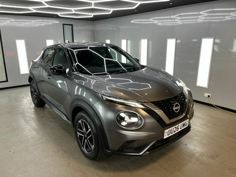 Nissan Juke Dig-t N-connecta Grey