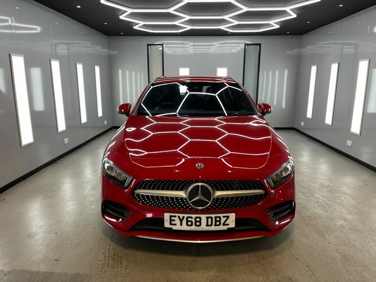 Mercedes-Benz A Class A 180 Amg Line Red #3