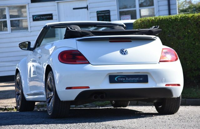 Volkswagen Beetle Tsi Design Cabriolet White #4