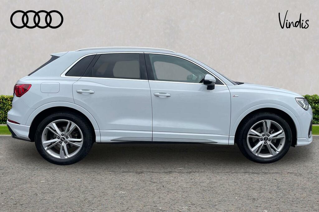 Audi Q3 Audi Q3 S Line 35 Tfsi 150 Ps S Tronic LG21SOK White #4