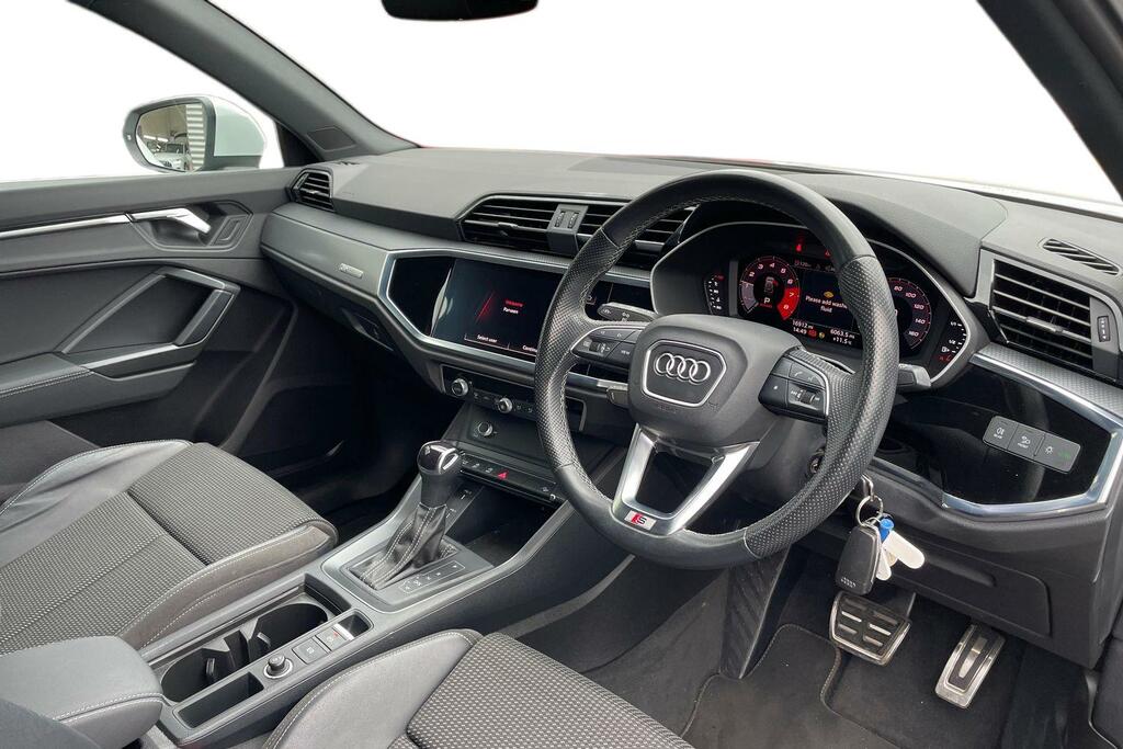 Audi Q3 Audi Q3 S Line 35 Tfsi 150 Ps S Tronic LG21SOK White #6