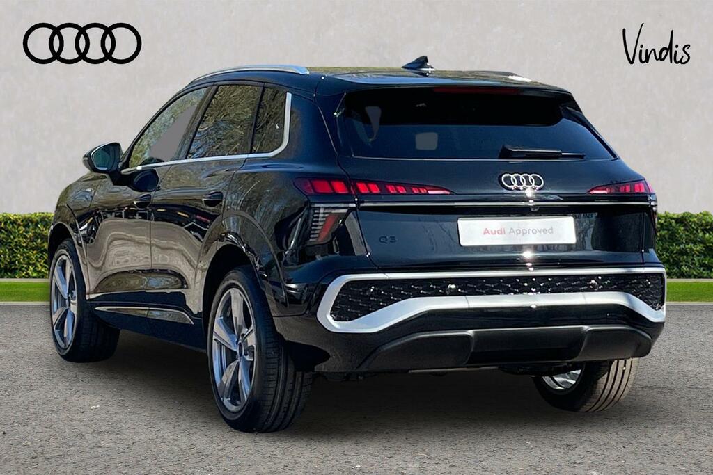 Audi Q3 Audi Q3 Estate 2.0 Tdi S Line S Tronic AF26VOP Black #3
