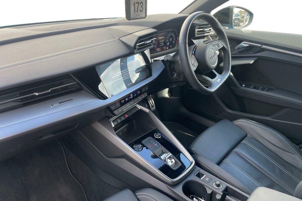 Audi A3 Audi A3 Sportback Black Edition 35 Tfsi 150 Ps S T WN73LKE Blue #2