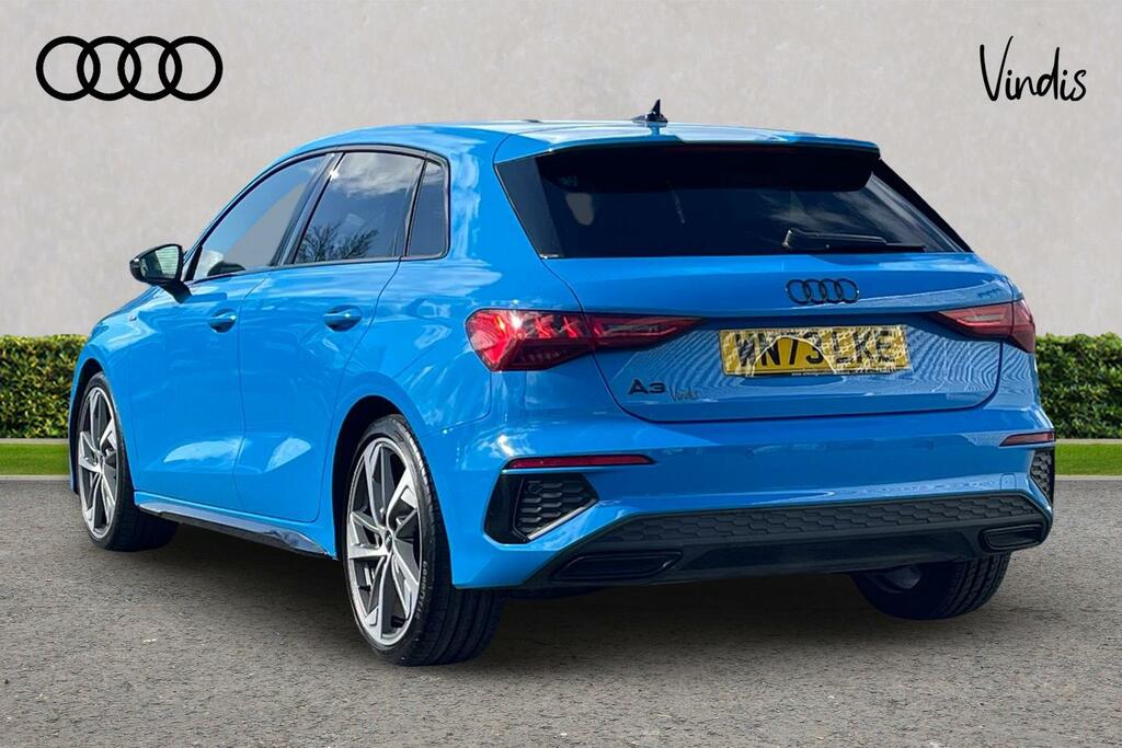 Audi A3 Audi A3 Sportback Black Edition 35 Tfsi 150 Ps S T WN73LKE Blue #3