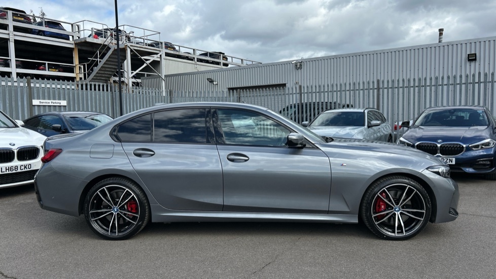 BMW 3 Series 330E M Sport Saloon HT24AWG #3