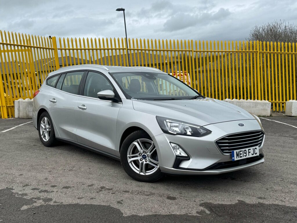 Ford Focus 1.0T Ecoboost Zetec Euro 6 Ss ME19FJC Silver