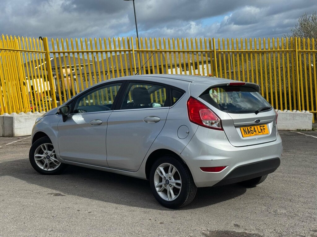 Ford Fiesta 1.25 Zetec Euro 5 NA64LFF Silver #2