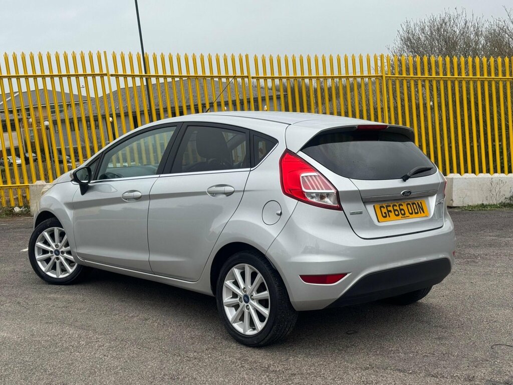 Ford Fiesta 1.0T Ecoboost Titanium Euro 6 Ss GF66ODN Silver #2