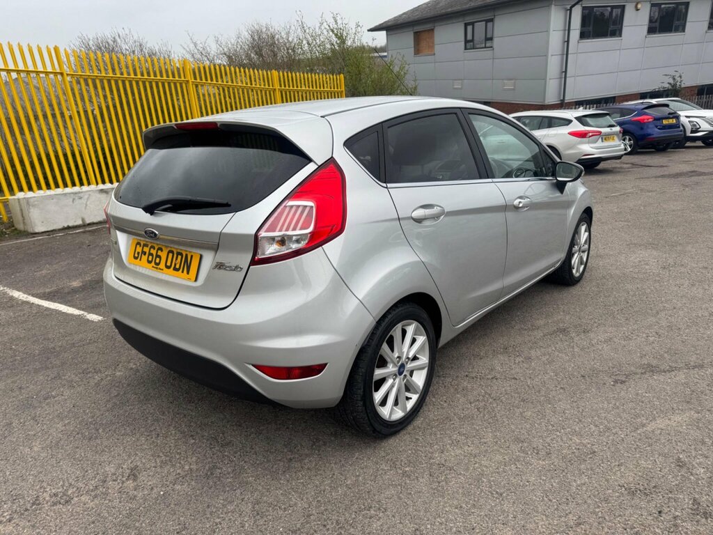 Ford Fiesta 1.0T Ecoboost Titanium Euro 6 Ss GF66ODN Silver #6