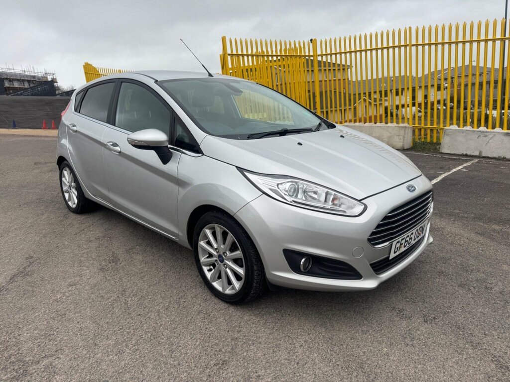 Ford Fiesta 1.0T Ecoboost Titanium Euro 6 Ss GF66ODN Silver #4