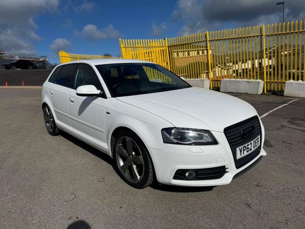 Audi A3 2.0 Tdi Black Edition Sportback Euro 5 Ss YP62OER White #6